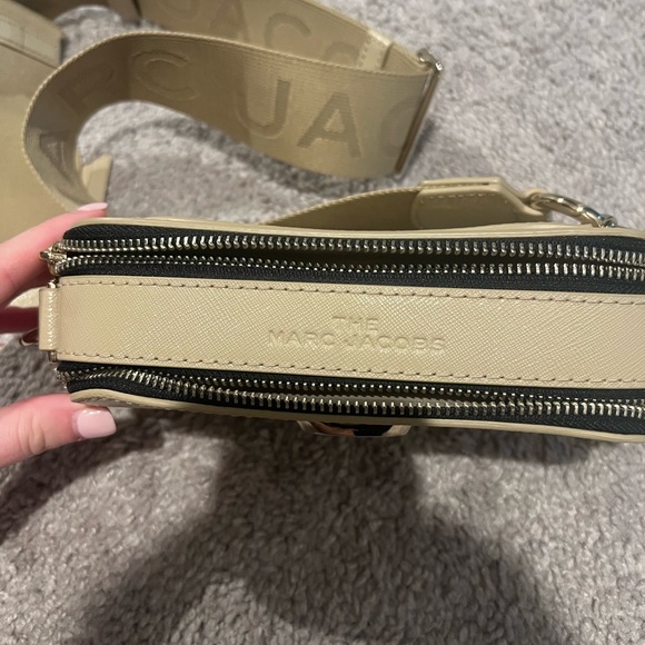 Marc Jacob Snapshot Bag - Picture 3 of 14